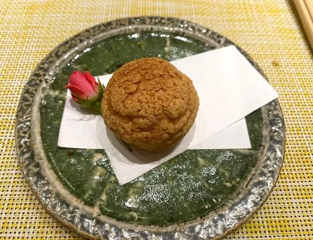 鮟鱇魚肝泡芙