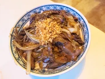香蒜牛舌丼