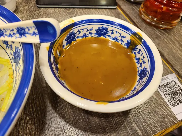 麻醬手撕雞絲粉皮