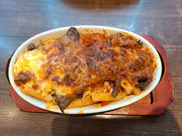 焗芝士牛肉長通粉