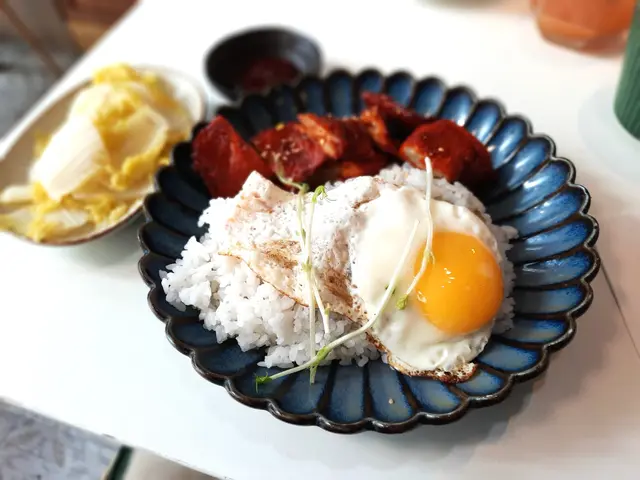 桂花叉燒煎蛋飯