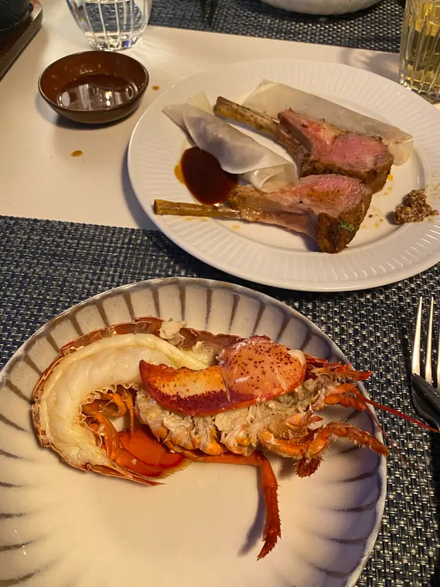 第一次食烚龍蝦🦞，估唔到可以咁嫩滑