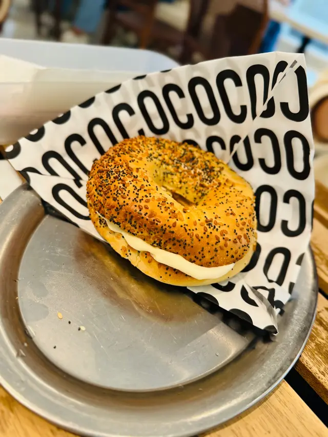 柚子檸檬忌廉芝士抹醬Bagel