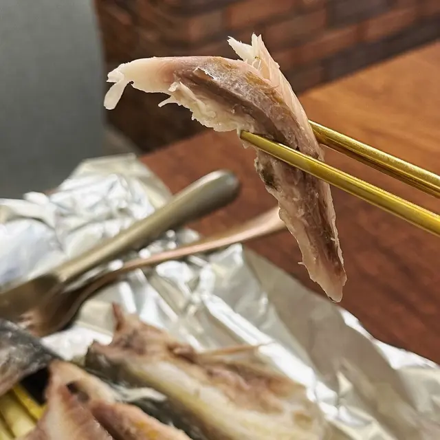 每啖魚肉都好鮮味,再配埋又係自家製嘅泰式酸辣醬汁更解膩提味,好食 👍🏻