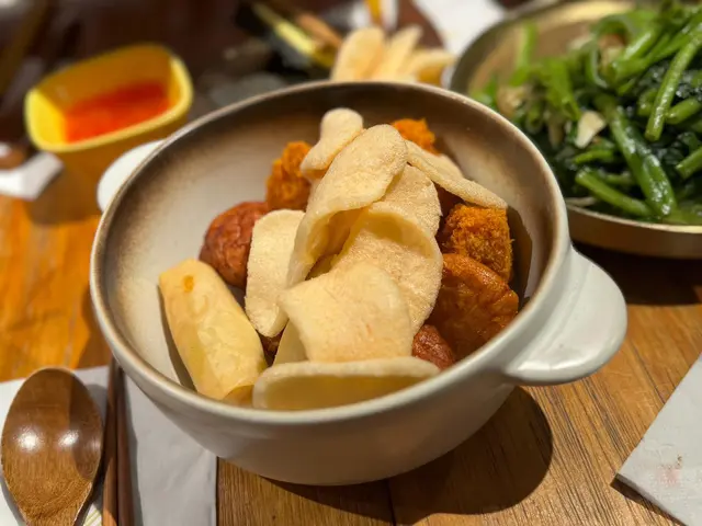 峇里煲仔小食拼盤