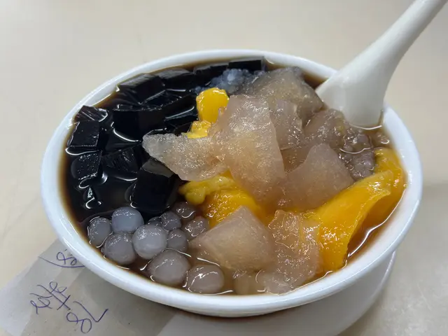 芒果涼粉西米珍珠丸加清心丸