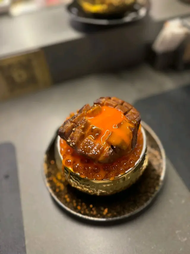 戀丼月見特厚燒牛舌三文魚籽