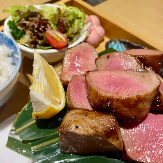極味厚切牛舌定食