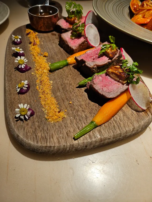 玫瑰鹽烤鵝肝牛柳(180g)