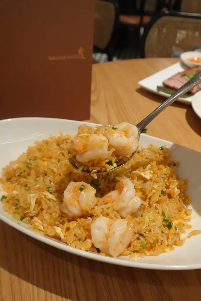 蝦味魚子蝦球炒飯