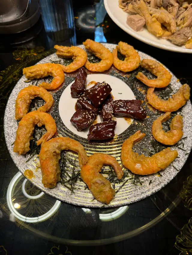 金盞沙律欖角骨