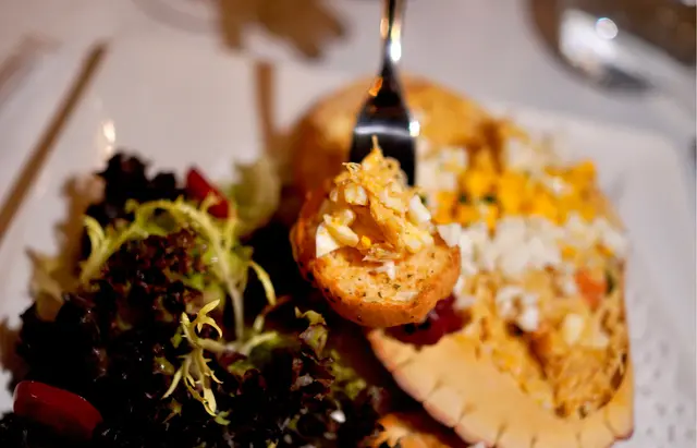 主廚特製蟹肉釀蟹蓋