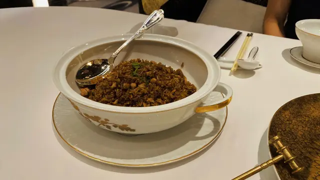 黑松露生炒雞肉飯