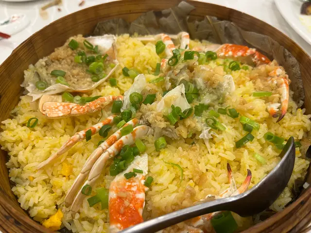金蒜蟹籠仔飯