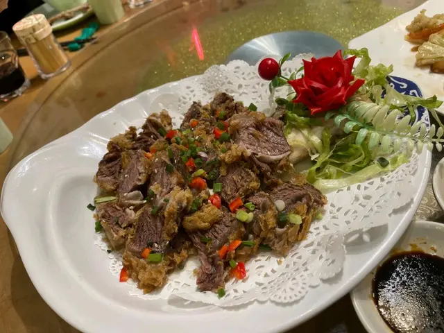 好似叫做酥炸牛仔骨，做得相當唔錯，都係覺得太貴$268