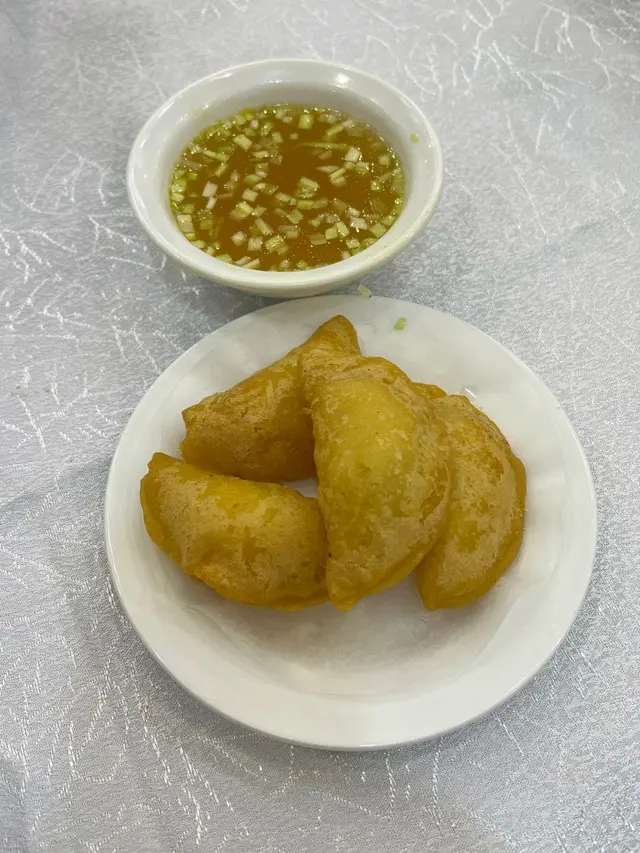 上湯炸粉果