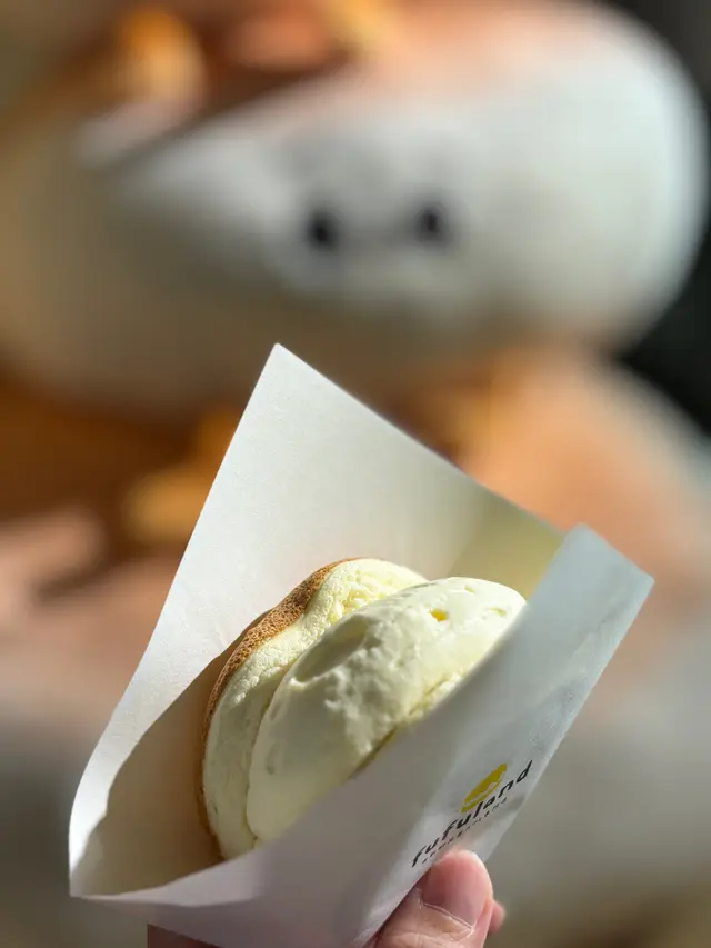 北海道牛乳舒芙蕾班戟