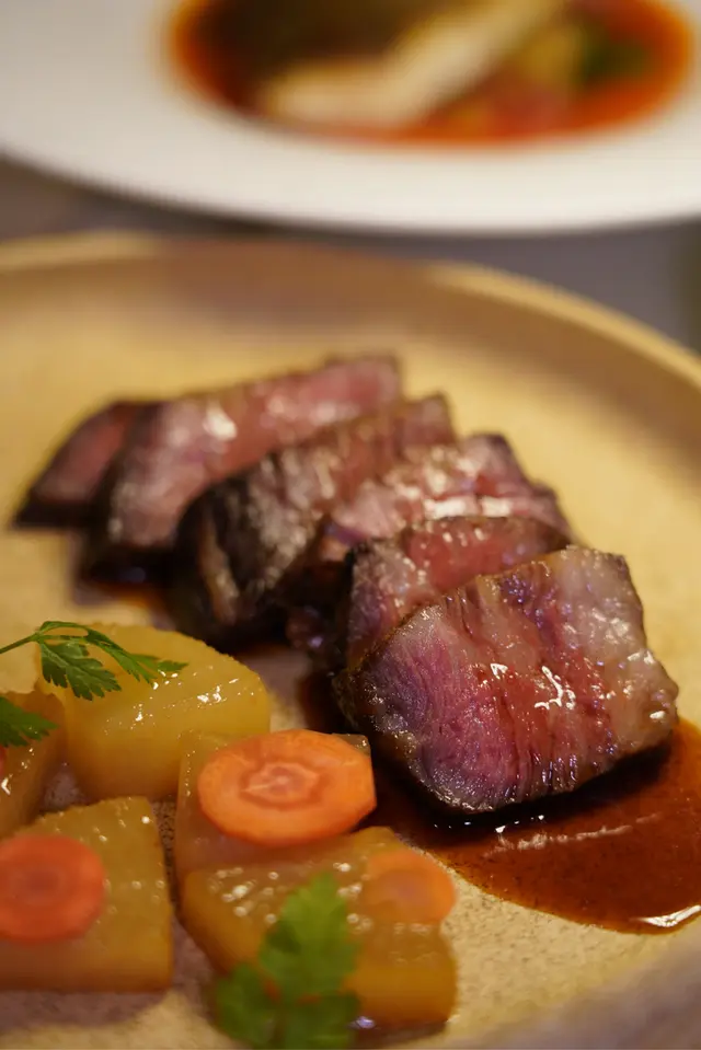 大連雪龍3A牛腹心肉配蘿蔔