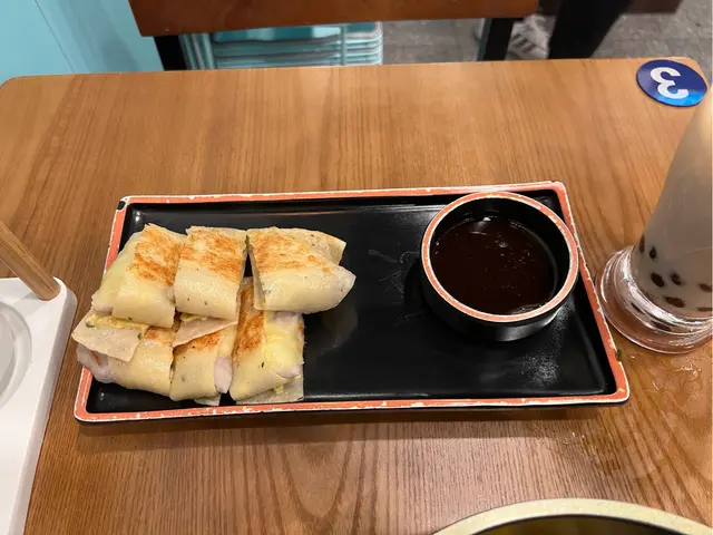 超濃芋泥蛋餅