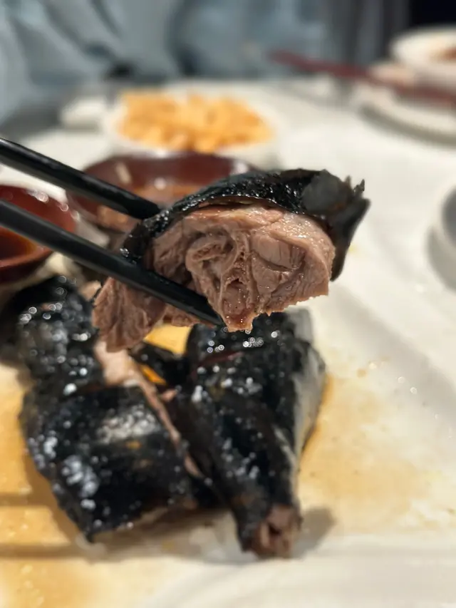 黑松露玻璃燒鵝