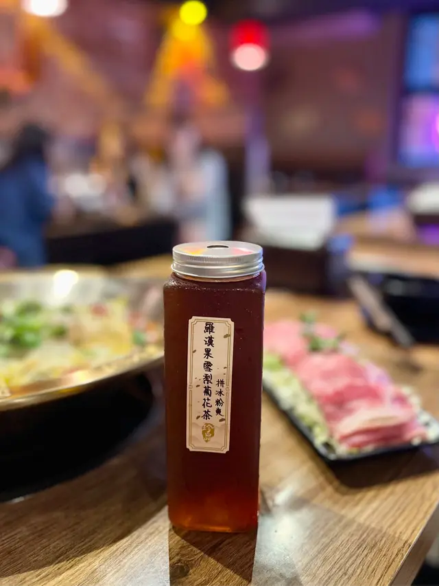 自家製羅漢果雪梨菊花茶拼冰粉爽