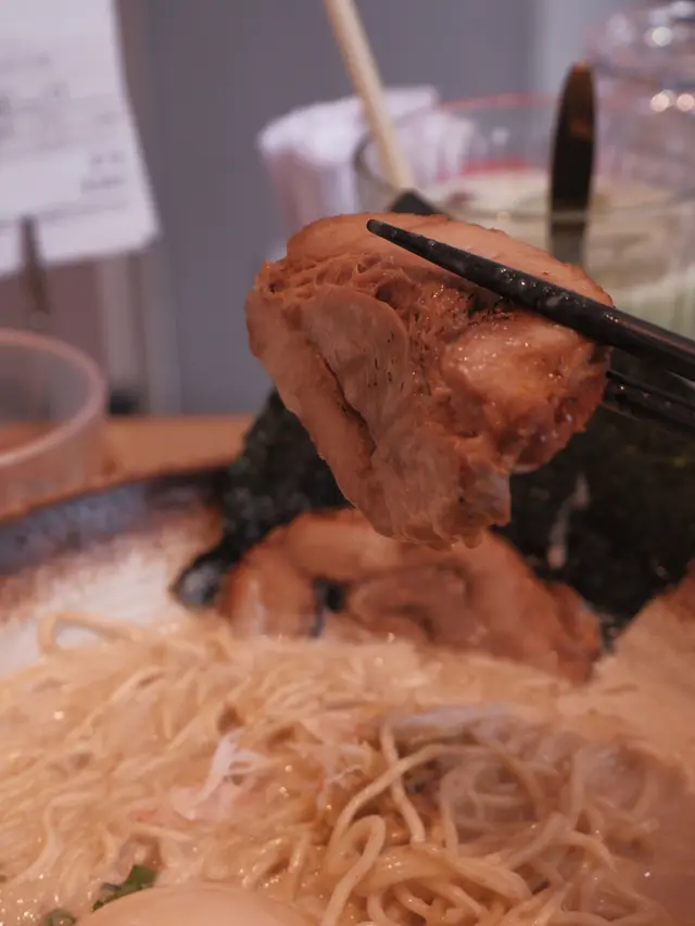 干貝蟹白湯拉麵 