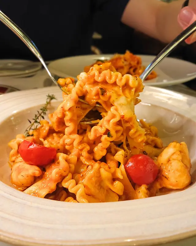 龍蝦芝士波浪意粉