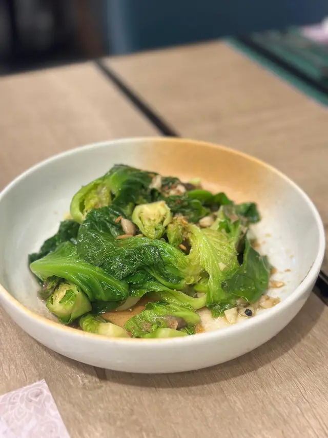 蒜香炒泰國椰菜苗