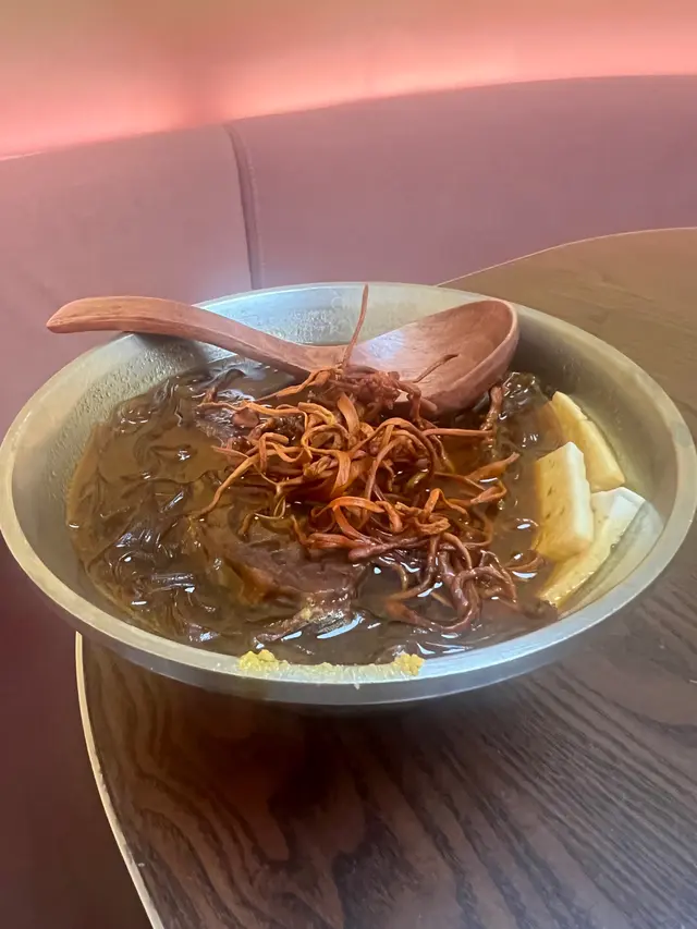 招牌牛肉麵