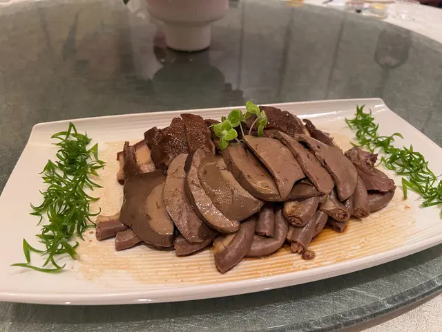 訂位時沒有，告知經理唔食內臟呢個餸，比較浪費