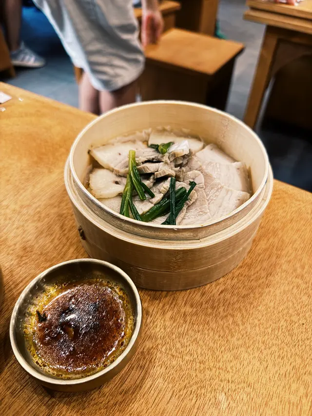 肉質好嫩 加埋泡菜一齊食好開胃