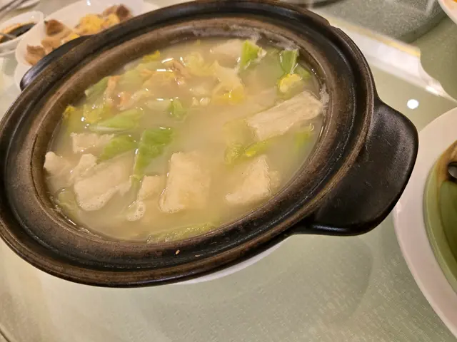 蝦乾魚肚浸大芥菜煲