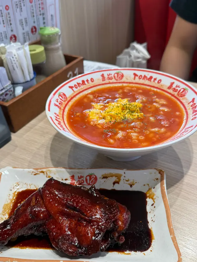 招牌番茄湯通粉餐