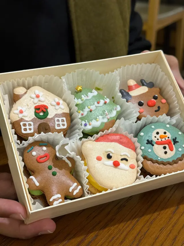 聖誕馬卡龍禮盒（6件）