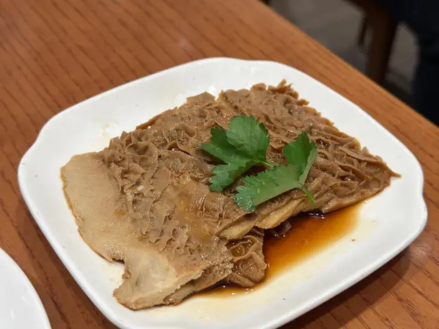 滷水牛肚