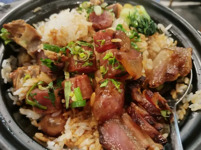 另收茶芥$15,再加一