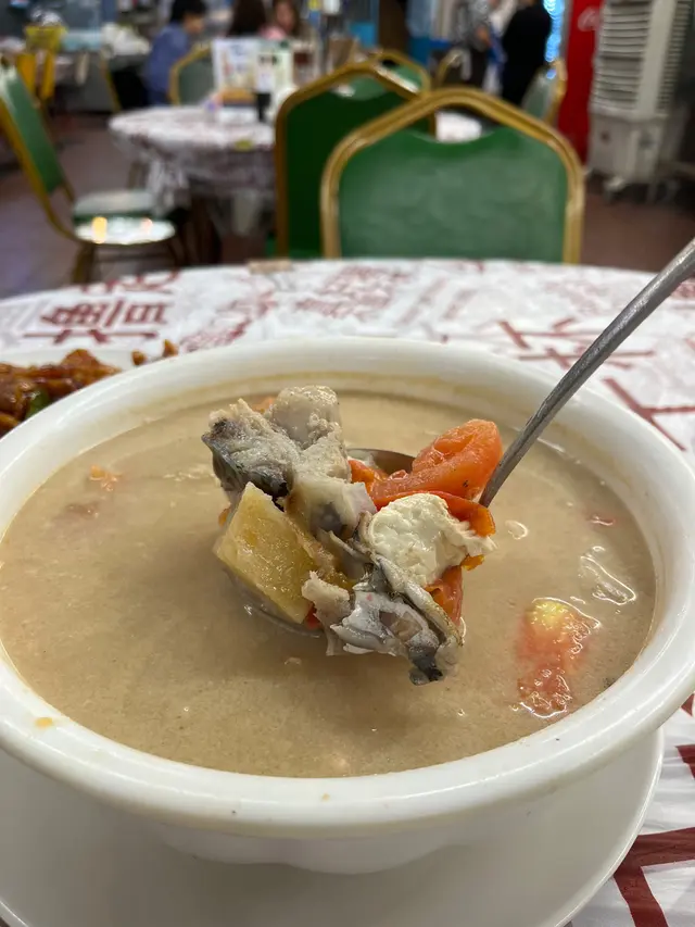 蕃茄新鮮魚雲薯仔湯