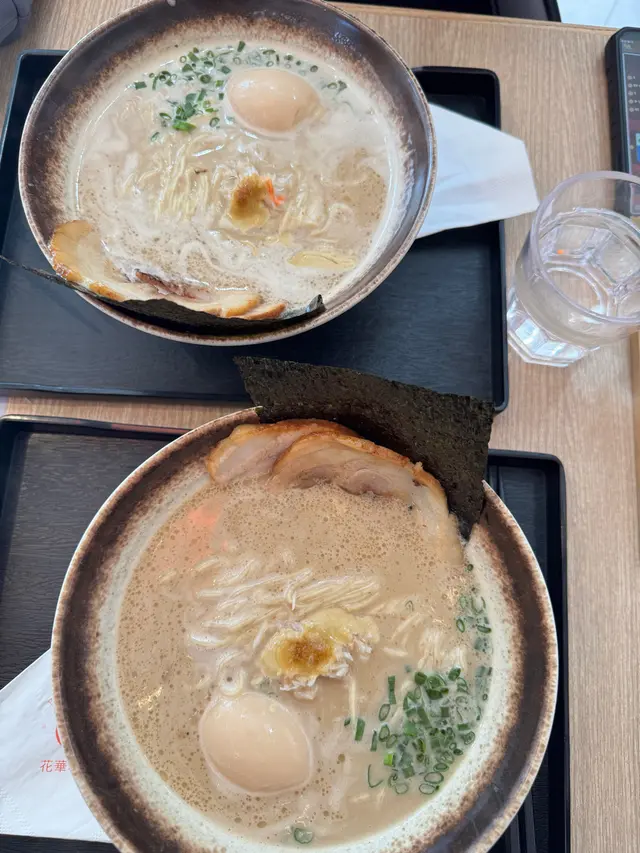 蟹白湯拉麵
