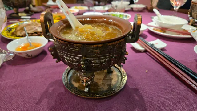 潮式紅燒花膠魚翅