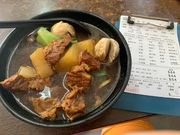 车仔面：牛腩萝卜贡丸