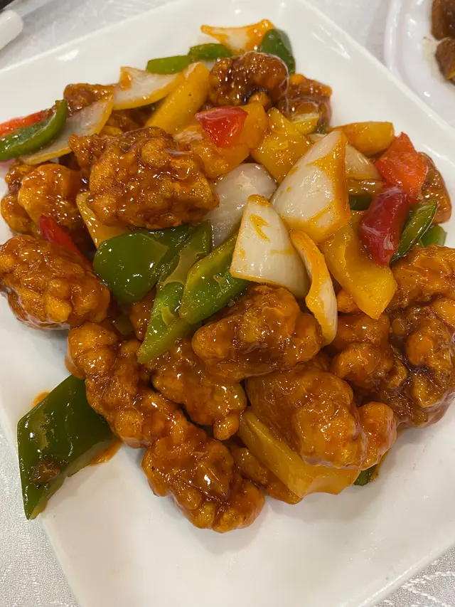 鳳梨咕嚕肉