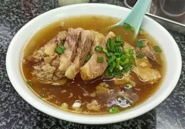 牛腩幼麵