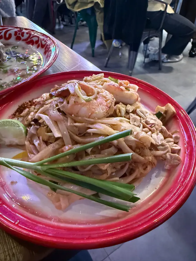 泰式虎蝦金邊粉