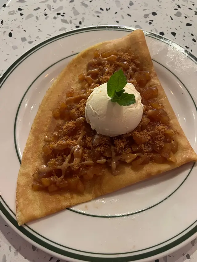 蘋果肉桂可麗餅