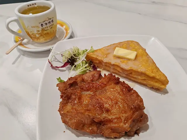 流心芝腿西多士加雞扒
