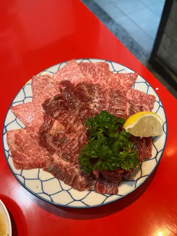 细牛肉拼盘