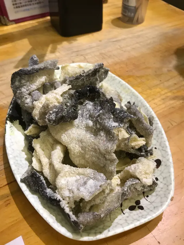 脆炸魚皮