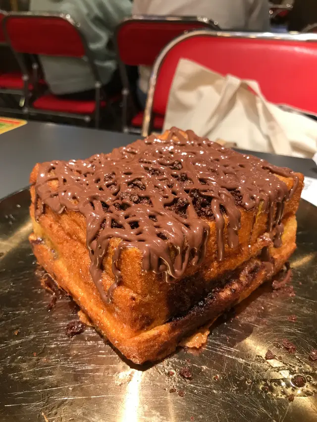 金沙朱古力流心西多士