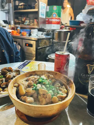 啫啫雞煲