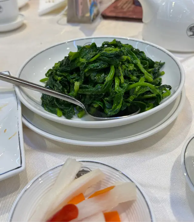 清炒豆苗